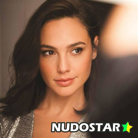 gal gadot leaked nudes|Gal Gadot Nude Pics And LEAKED Sex Tape